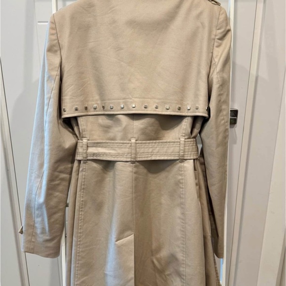 Karen Millen Double-Breasted Studded Tan Trench Coat Size 8 - Picture 3 of 4